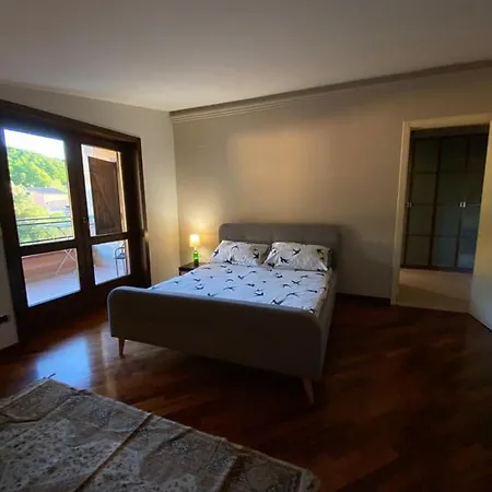 Nido Di Rondini Lejlighed Castel Lagopesole